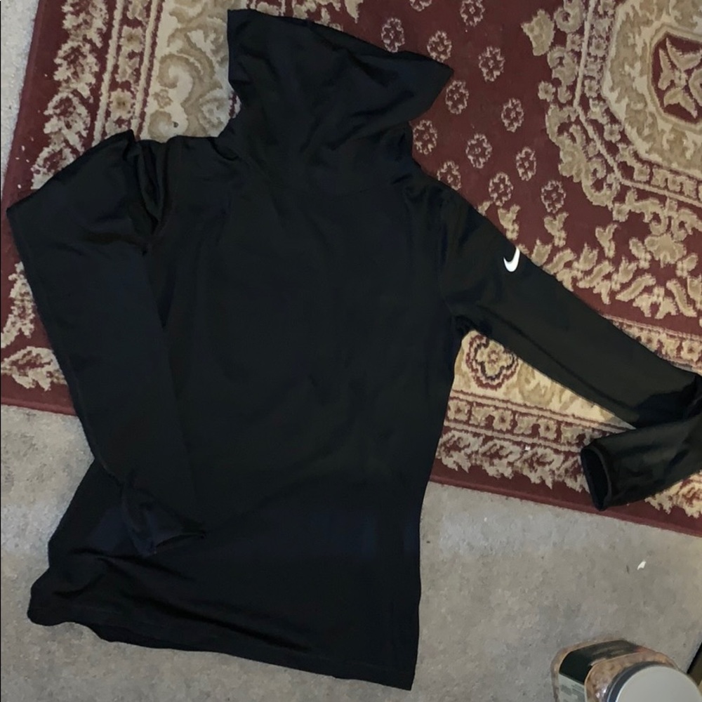 NIKE PULL OVER